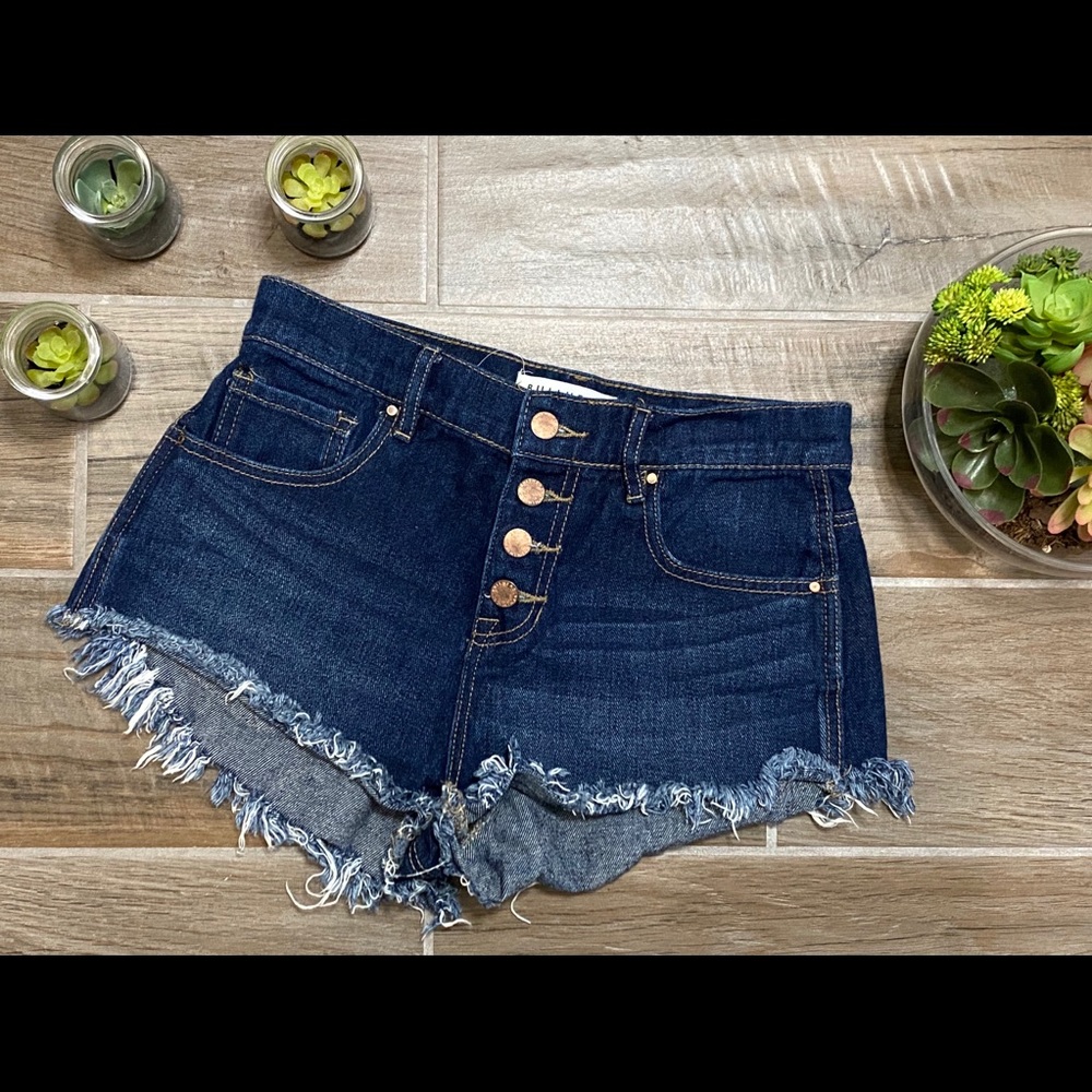 Bullhead Dark Blue High Rise Denim Shorts Size 27